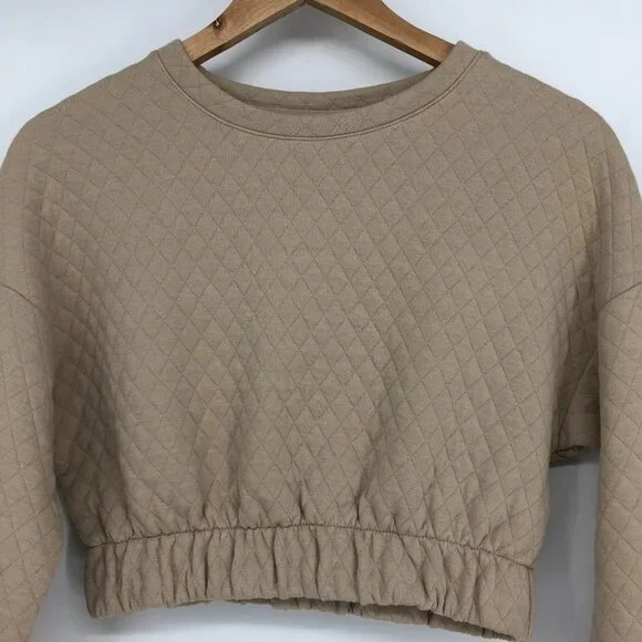 Twik by Simons Diamond Quilted tan Pullover Cropped Sweatshirt NWT SP - Picture 7 of 15